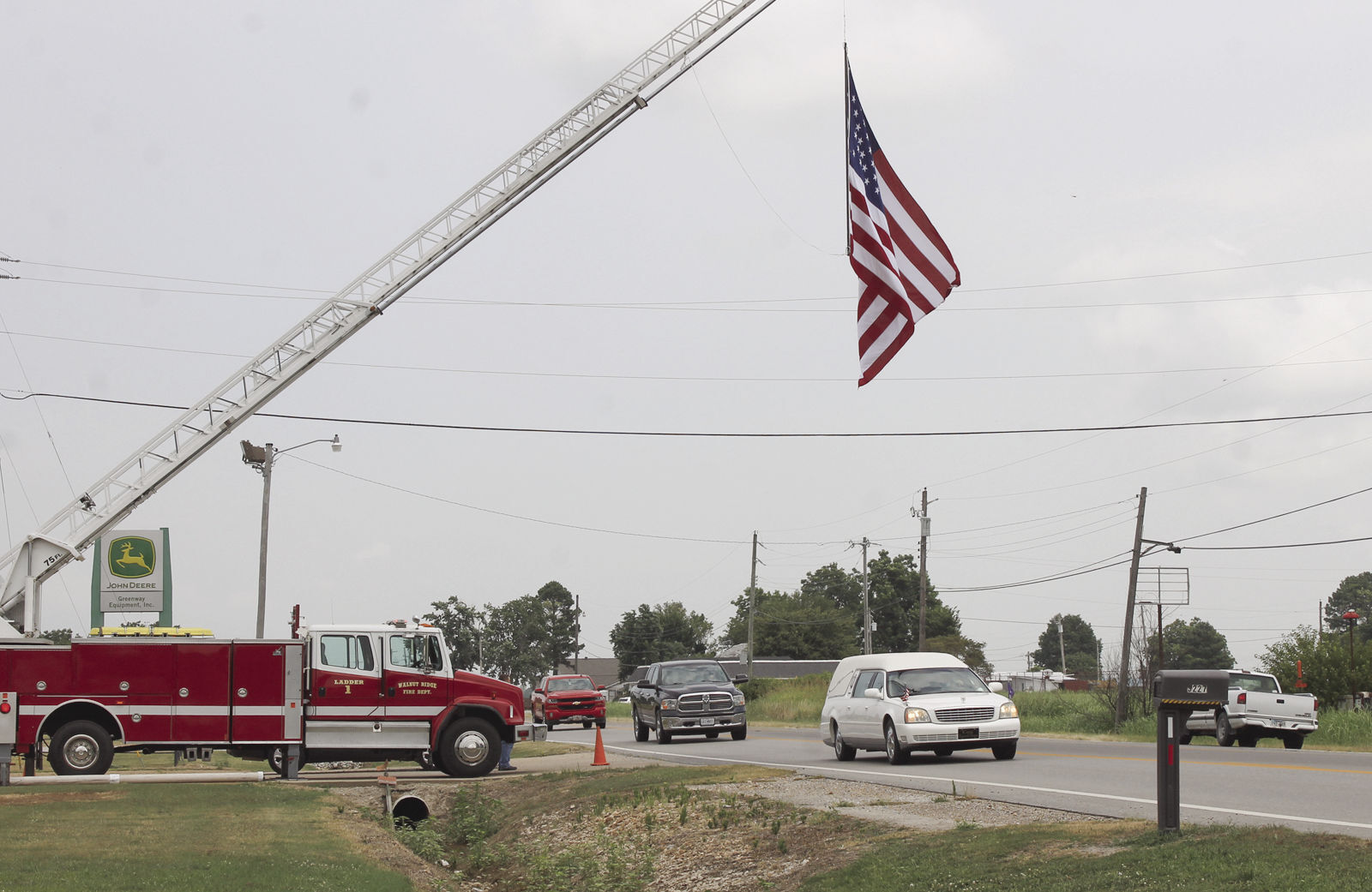 City pays tribute to former mayor